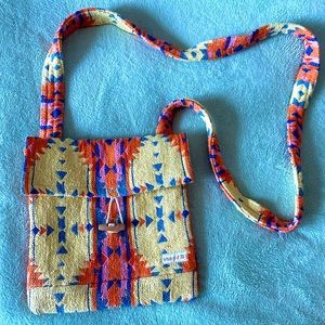 WRANGLER X BILLABONG AZTEC CROSSBODY PURSE